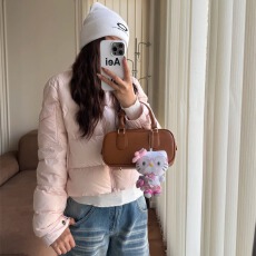 批发微<b class='q'>胖</b>mm<b class='q'>磨</b>白通勤显瘦百搭牛仔裤女早春新款设计感休闲宽松阔腿长裤