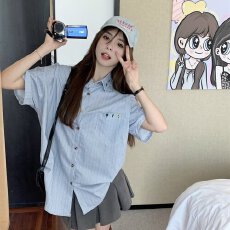 批发小花刺绣条纹衬衫男女夏季港风复古<b class='q'>情侣</b><b class='q'>宽松</b>休闲垂感百搭短袖衬衣