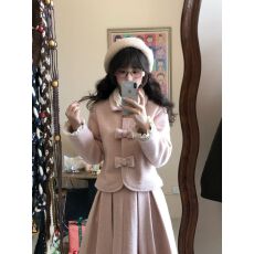 批发三<b class='q'>寸</b>藕初樱物语冬季穿搭粉色毛呢一整套高级感呢子加厚外套女