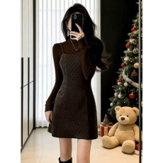 批发小香风气质辣妹<b class='q'>波点</b>吊带<b class='q'>连衣裙</b>女装2026春季新款大方得体一整套装