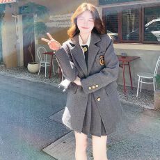 批发灰色韩系学院风套装女2026春秋新款高级感减龄小西服百褶裙两件套