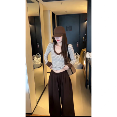 批发早秋新款韩版复古慵懒风显瘦V领长袖<b class='q'>打底</b>衫+抽绳休闲裤两件套