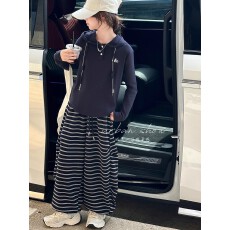 批发<b class='q'>女</b><b class='q'>童</b>超好看<b class='q'>套装</b>春秋款2025新款女孩韩系帽衫儿童秋装灯笼裤两件套