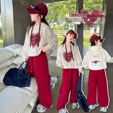 批发<b class='q'>女童</b>秋<b class='q'>装</b>2026新款大童女装洋气12岁女孩春秋运动卫衣套装初中生15