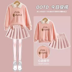 批发<b class='q'>女童</b>韩<b class='q'>版</b>套装春秋新款儿童洋气刺绣卫衣女孩时髦jk百褶裙两件套潮