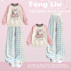 批发2026新款今年流行爆款运动<b class='q'>套装</b>女秋冬初中生格子裤卫衣一整套