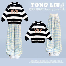 批发2026新款今年流行爆款运动<b class='q'>套装</b>女秋冬初中生格子裤卫衣一整套