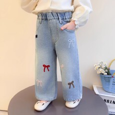 批发<b class='q'>女童</b>202<b class='q'>6</b>新款春秋蝴蝶结时髦<b class='q'>牛仔</b>裤弯刀裤超洋气直百搭阔腿裤