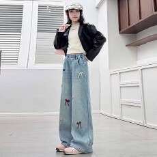 批发<b class='q'>女童</b>202<b class='q'>6</b>新款春秋蝴蝶结时髦<b class='q'>牛仔</b>裤弯刀裤超洋气直百搭阔腿裤