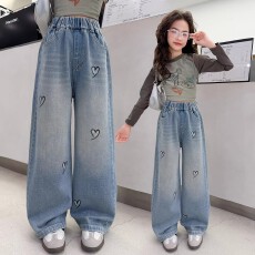 批发<b class='q'>女童</b>202<b class='q'>6</b>新款春秋闪钻时髦<b class='q'>牛仔</b>裤弯刀裤超洋气直百搭阔腿裤