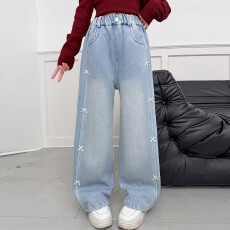 批发<b class='q'>女童</b>202<b class='q'>6</b>新款春秋闪钻时髦<b class='q'>牛仔</b>裤弯刀裤超洋气直百搭阔腿裤