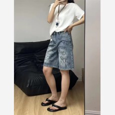 批发<b class='q'>女</b><b class='q'>童</b>2026新款春款新时髦牛仔裤直筒裤超洋气直百搭儿童阔腿裤