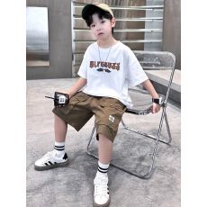 批发<b class='q'>男</b><b class='q'>童</b>夏装套装夏季2026<b class='q'>新款</b>儿童短袖男孩酷帅中大童夏款潮帅气时髦