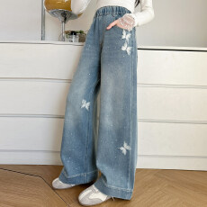 女童牛仔裤蝴蝶烫钻2026新款春秋洋气休闲直筒阔腿中大童儿童裤子