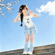 批发<b class='q'>女</b><b class='q'>童</b><b class='q'>连衣裙</b>夏装2026新款洋气儿童甜美斜肩短袖套装女孩夏季