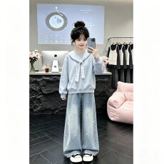 批发女童超好看印花披肩圆领卫衣<b class='q'>秋</b>冬2026新款小个子洋气爆款外套潮