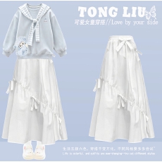 批发女童超好看印花披肩圆领卫衣<b class='q'>秋</b>冬2026新款小个子洋气爆款外套潮