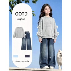 批发韩国女童<b class='q'>时髦</b><b class='q'>套装</b>2026秋超好看<b class='q'>时尚</b>上衣裙子两件套华棉复合牛奶丝