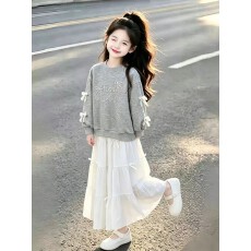 批发韩国女童时髦套装2026秋超好看时尚上衣裙子两件套华棉复合牛奶丝