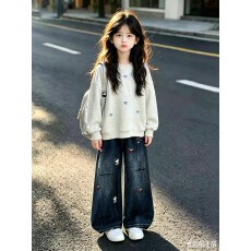 批发韩国<b class='q'>女童</b>时髦<b class='q'>套装</b>2026秋超好看时尚上衣裙子两件套华棉复合牛奶丝