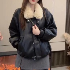 批发冬季新款带毛领时尚百搭短款皮衣外套女