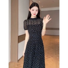 批发2026夏季黑色气质设计感波点修身时尚收腰显瘦A字<b class='q'>连衣裙</b>