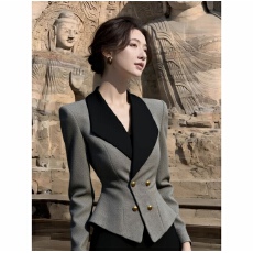 批发灰色拼接撞色西装外套女秋2026重要场合超好看<b class='q'>职业</b>小香风掐腰上衣