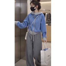 批发蓝色连帽卫衣外套女2026秋冬新款慵懒风宽松显瘦减龄拉链开衫上衣