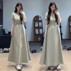 批发法式复古长裙女夏季新款收腰显瘦高级感赫本风黑色薄款<b class='q'>西装</b>连衣裙