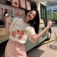 批发宽松版原版<b class='q'>外贸</b>韩版复古字母印花宽松<b class='q'>大码</b>短袖T恤百搭休闲上衣