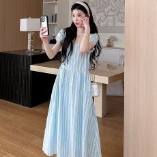 批发法式<b class='q'>条纹</b>短袖设计感收腰显瘦气质时尚裙子韩系长款小个子连衣裙女