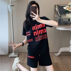 批发两件套休闲运动套装女夏季2026<b class='q'>新款</b>减龄黑色跑步服短袖T恤短裤潮