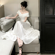 批发法式一字肩轻奢<b class='q'>连衣裙</b>小众礼服高端鱼尾裙