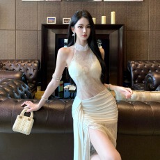 批发法式蕾丝开叉挂脖连衣裙女夏季性感纯欲气质修身<b class='q'>包臀</b><b class='q'>长裙</b>生日裙子
