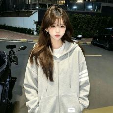 批发气质多巴胺女连帽外套三条杠<b class='q'>长袖</b>潮牌春秋季<b class='q'>大码</b>韩系百搭休闲上衣