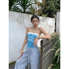 批发多巴胺蓝色字母印花抹胸背心女<b class='q'>春</b>季外穿辣妹短款修身显瘦吊带上衣