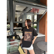 夏装短袖T恤女韩版大码宽松上衣