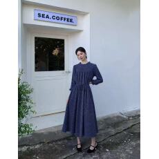 韩版长袖碎花连衣裙女秋款复古褶皱圆领收腰长裙