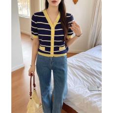 批发夏季 条纹拼色V领珍珠扣短袖薄款冰丝<b class='q'>针织</b>衫开襟衫百搭T恤