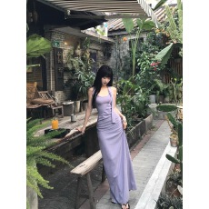 批发有货 独特绝美小众不撞款<b class='q'>紫色</b>无袖挂脖吊带长裙<b class='q'>连衣裙</b>子