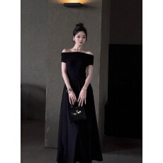 批发两穿黑色一字肩<b class='q'>连衣裙</b>气质露肩收腰长裙<b class='q'>抹胸</b>裙子