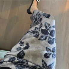 批发醋酸印花半身裙女春夏2026新款高腰显瘦<b class='q'>碎花</b>包臀裙薄款直筒a字裙