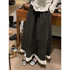 批发<b class='q'>韩版</b>减龄百搭宽松垂坠顺滑保暖高腰毛呢花边撞色过膝长裙伞裙女