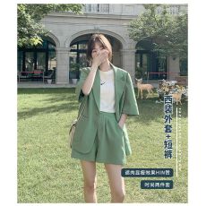 批发时尚小西装套装女士薄款2026夏季新款韩版休闲<b class='q'>西服</b>外套短裤两件套