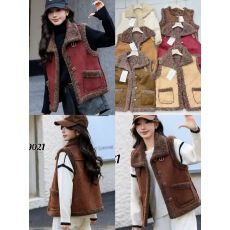 批发2025羊羔皮毛一体秋冬宽松百搭新款保暖马甲背心加厚坎肩外套加绒