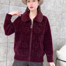 批发<b class='q'>妈妈装</b>秋冬季仿水貂绒女外套中老年新款加绒加厚洋气百搭毛领外套