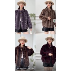 批发妈妈皮草外套秋冬装水貂绒上衣中老年皮毛一体短款高档大衣