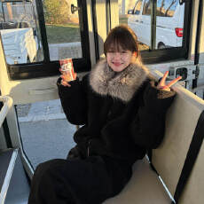 批发羊羔毛外套女2026新款秋冬季毛领<b class='q'>皮草</b>毛毛夹克黑色小个子<b class='q'>短款</b>环葆