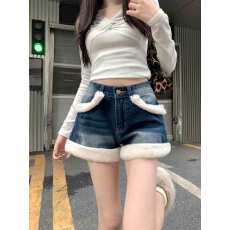 批发实拍大码    千禧辣妹水洗复古绒毛拼接<b class='q'>牛仔</b>裤女直筒显瘦阔腿热裤