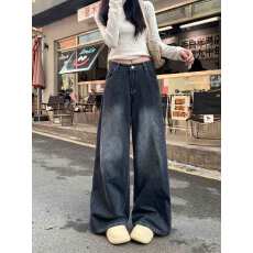 批发实拍<b class='q'>大码</b>      水洗做旧立体花卉牛仔裤女宽松直筒垂感阔腿长裤潮